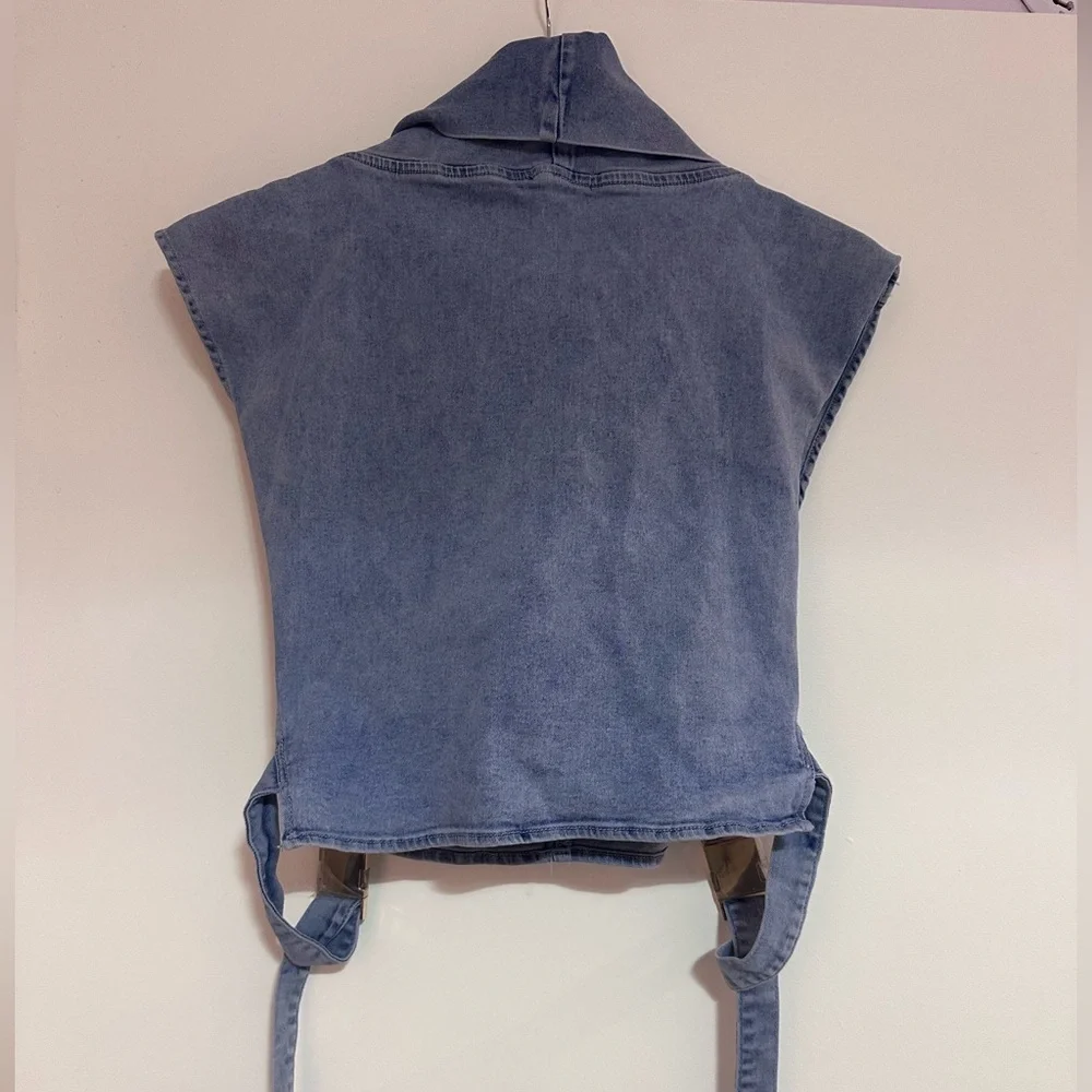 Micas Sleeveless Denim Top NWT - Picture 3 of 5